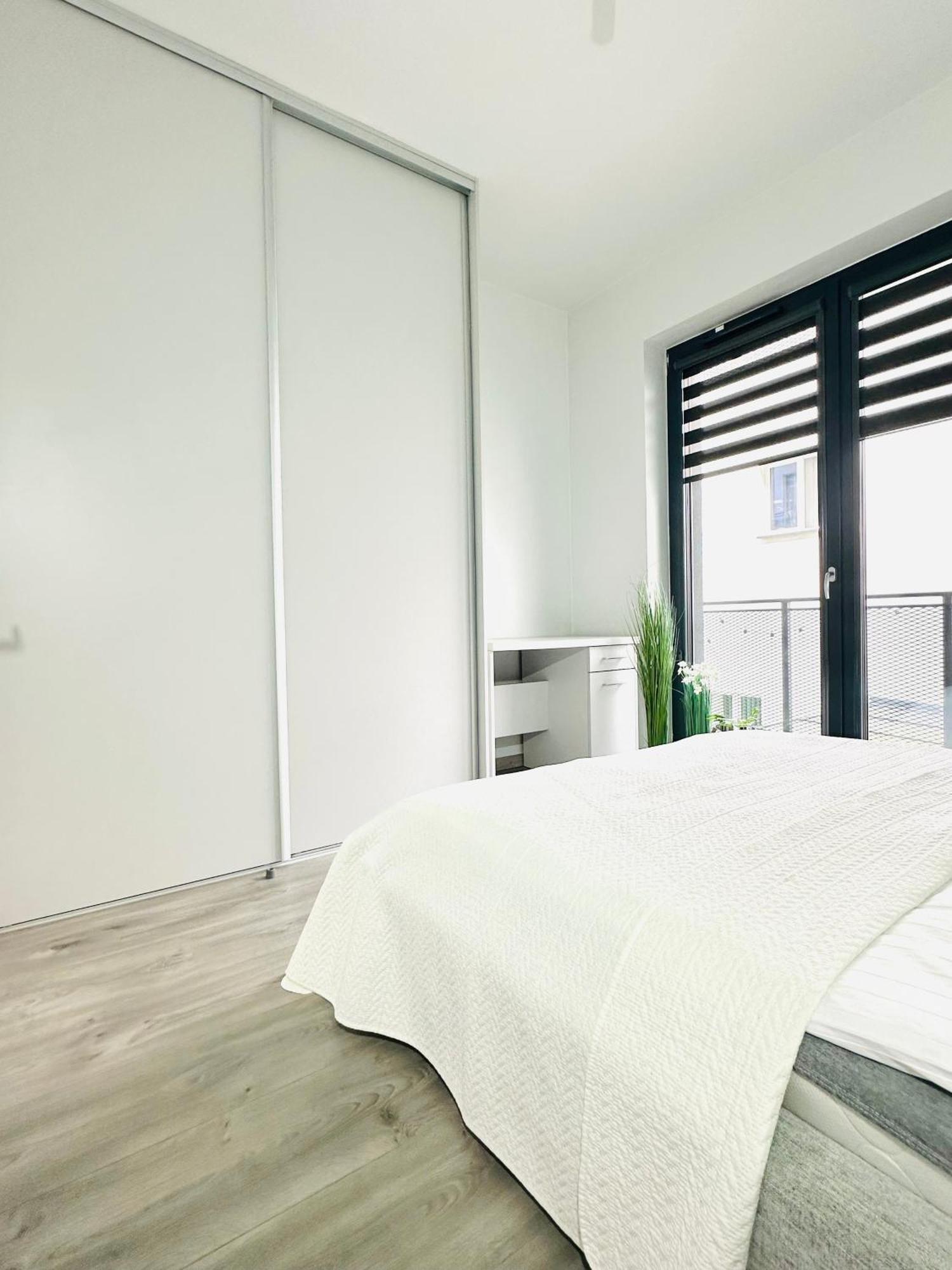 Male Garbary 8 Apartment พอซนาน ภายนอก รูปภาพ