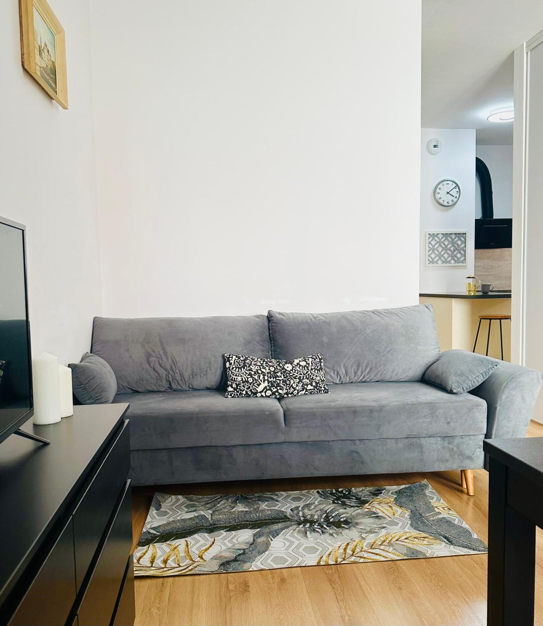 Male Garbary 8 Apartment พอซนาน ภายนอก รูปภาพ